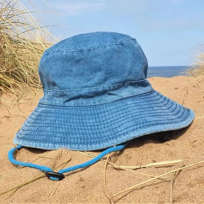 2025 Blaue Cowboy-Wander-Eimerhüte mit Schnur, Herren-Denim-Strand-Sonnenhut für Damen, Outdoor, Paar, Bob, Panama, Sommer-Fischerkappe Festival Outfits | Techno Shirts | Rave Clothing