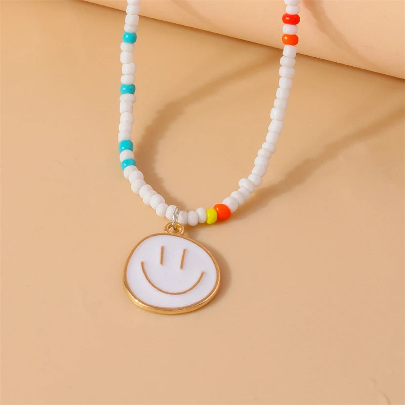 Mode Bunte Lächeln Gesicht Anhänger Halskette für Frauen Handgemachte Perlen Halskette Mädchen Party Festival Schmuck Geschenke Festival Outfits | Techno Shirts | Rave Clothing