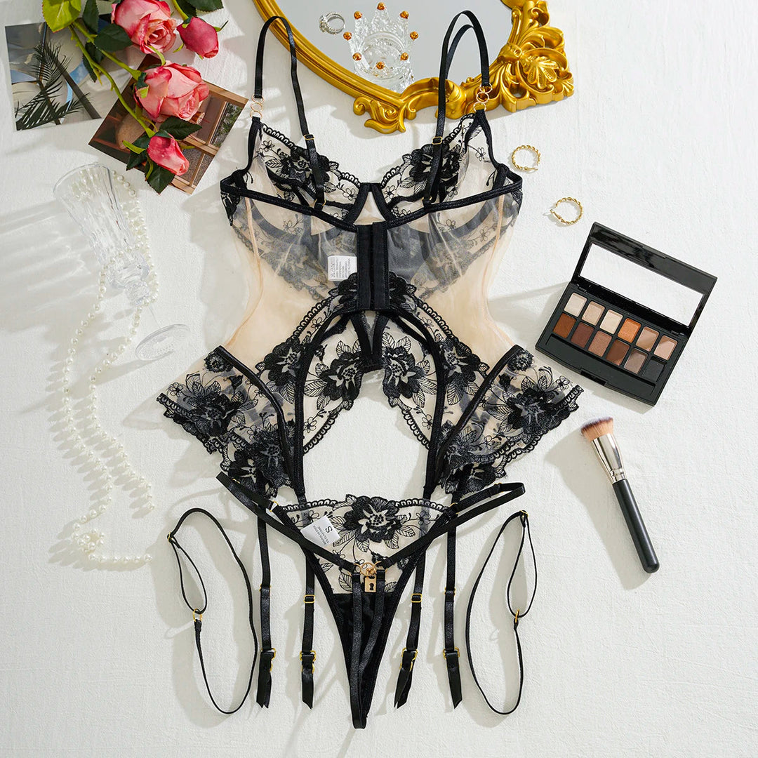 Ellolace Fantasy Dessous Ultra Hot Lace Sexy Onlyfans Kit Transparente Ensemble Dessous Femmes Fancy G-String Tüll Unterwäsche Festival Outfits | Techno Shirts | Rave Clothing