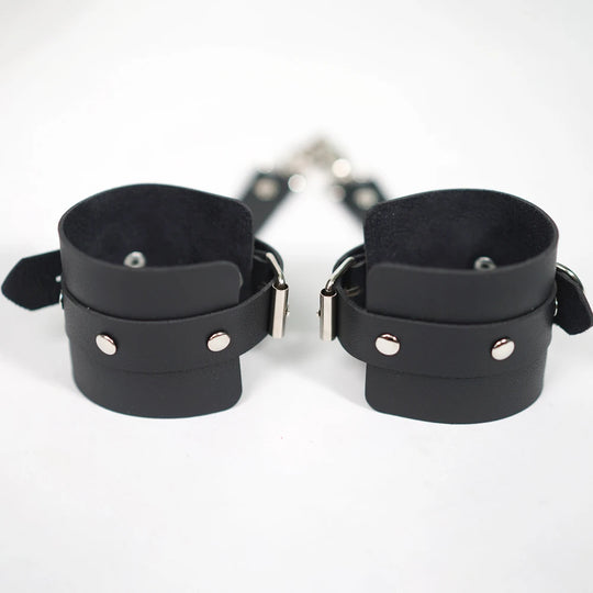 Kinky Leder Maske | Techno Outfit