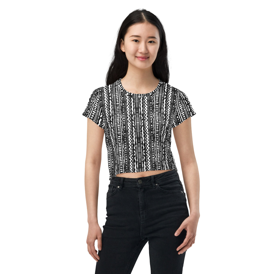 schwarz weißes Crop-Top, perfekt als Oberteil Rave, Techno Festival outfit FESTIVAL OUTFITS & STREETWEAR