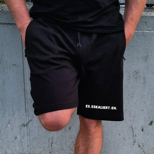 "Es eskaliert eh" Techno / Rave Shorts